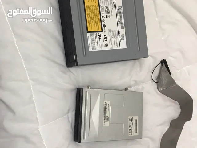 DVD player and floppy disk both made in august 2005 but in good condition (bundles with motherboard)