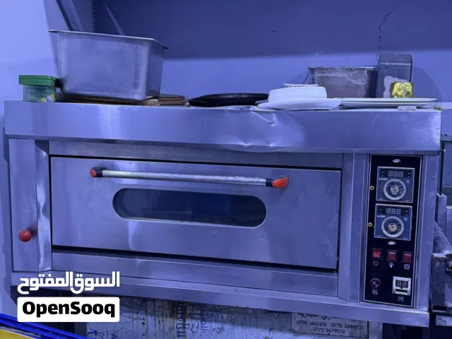 اغراض مطعم كامله للبيع