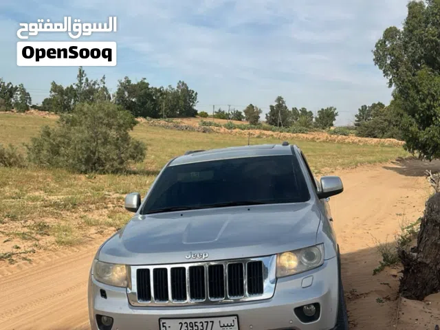 2013 جيب جراند شيروكى Limited