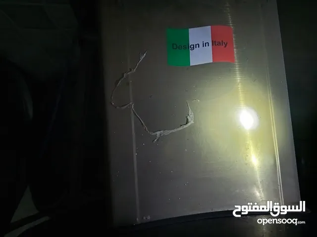مفرغة للبيع