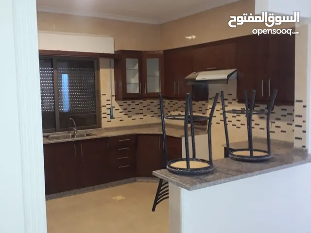 300m2 4 Bedrooms Apartments for Sale in Amman Al Kursi