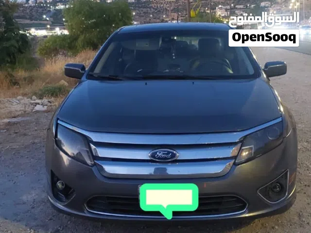 2011 فورد فيوجن Standard