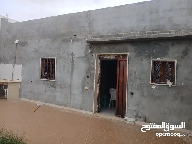 90 m2 2 Bedrooms Townhouse for Rent in Tripoli Wadi Al-Rabi