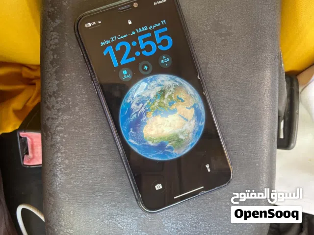 Apple iPhone 11 64 GB in Tripoli