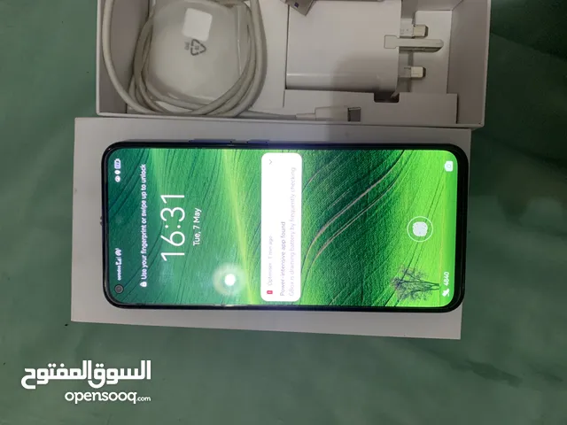 Huawei Nova 7 5g box and charger