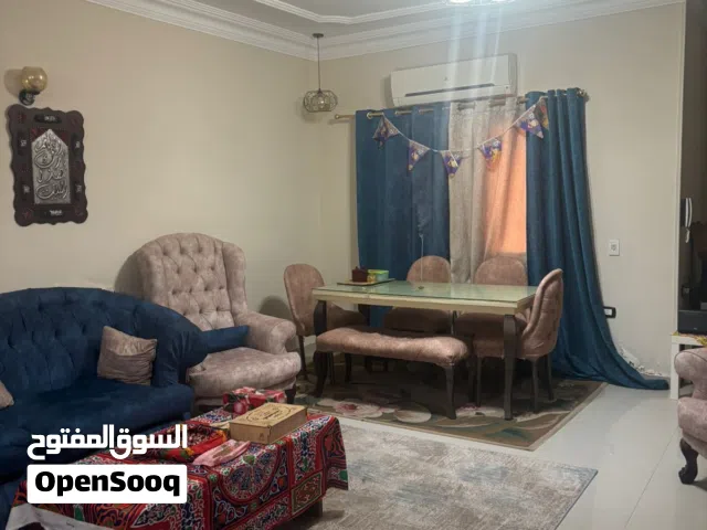 للبيع في القاهره الجديده التجمع الخامس شقه في النرجس عمارات بالقرب من محور جمال عبد الناصر