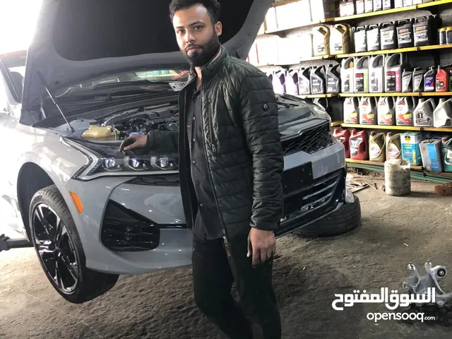 فيتر وكهربائي وحداد متجول