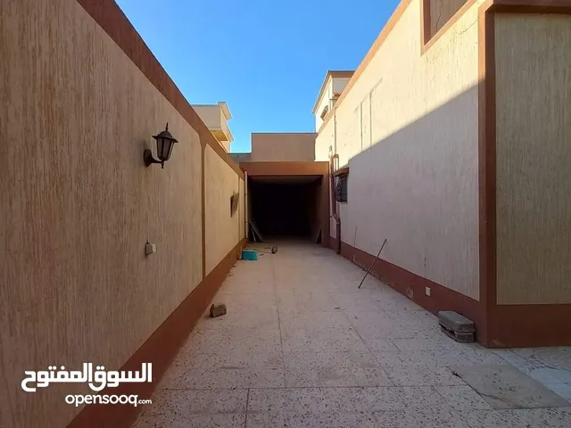 120 m2 3 Bedrooms Apartments for Rent in Benghazi Al-Fatih