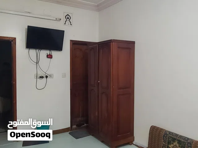 Semi Furnished Monthly in Sana'a Bayt Miʽyad