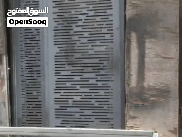 باب حديد ليزر