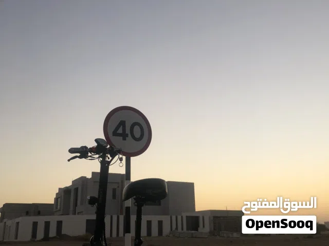 للبيع: سكوتر كهربائي موديل جديد  الموقع: البريمي السعر المطلوب: 75 ريال