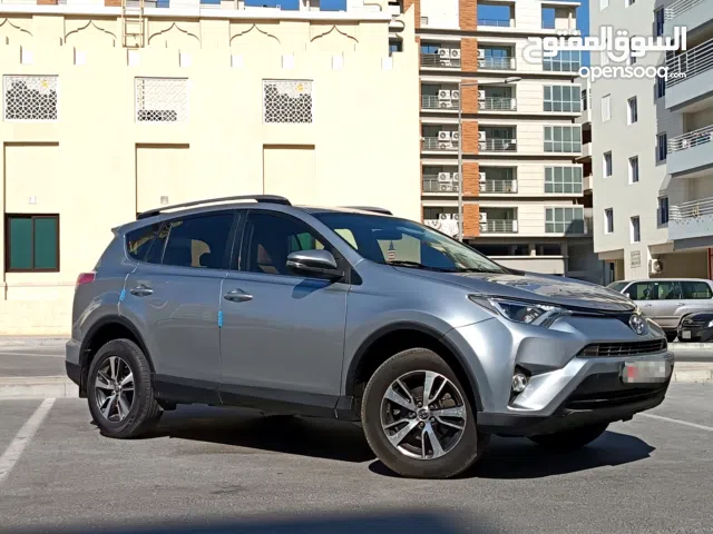 TOYOTA RAV4 2017 EXCELLENT CONDITION FOR COMPACT SUV FOR SALE