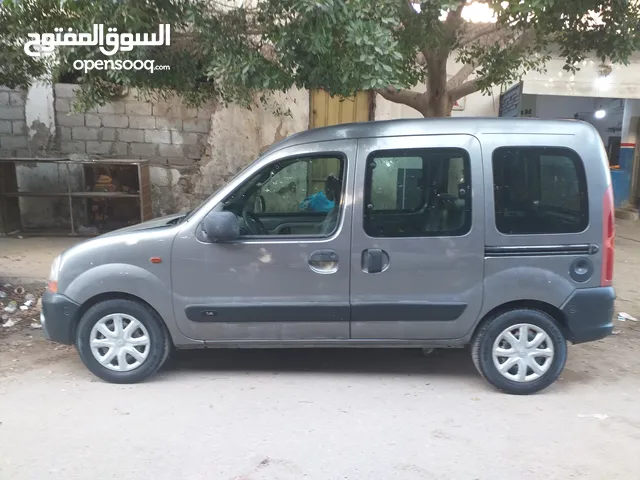 Used Renault Express in Tripoli