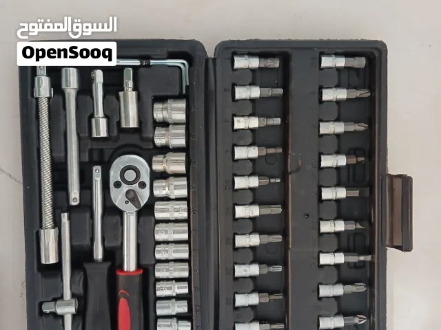 عدة جيدور 4\1ومفكات 45قطعة.