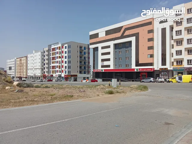 ارض سكني تجاري للبيع مباشره من المالك في بوشر قريب مسجد الامين