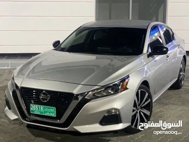 Used Nissan Altima in Al Batinah