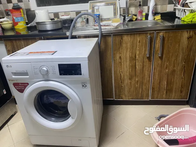LG 7 - 8 Kg Washing Machines in Sharjah