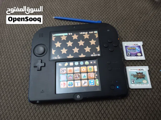 جهاز العاب نينتدو  Nintendo 2DS  مع اشرطه وذاكرة حالة ممتازة للبيع بسعر مغري