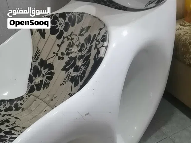 كرسي صالون وغسله وكب حراري