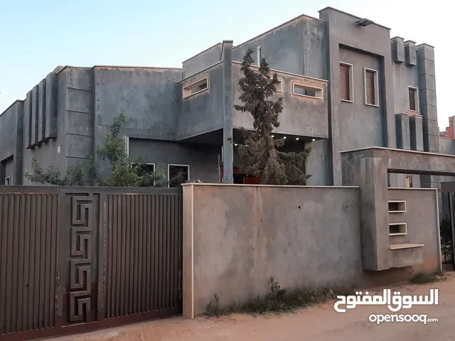 300 m2 5 Bedrooms Villa for Sale in Tripoli Tajura