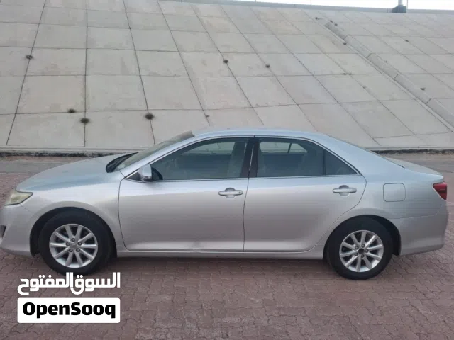Toyata Camry silver colour 2015 model expat driven