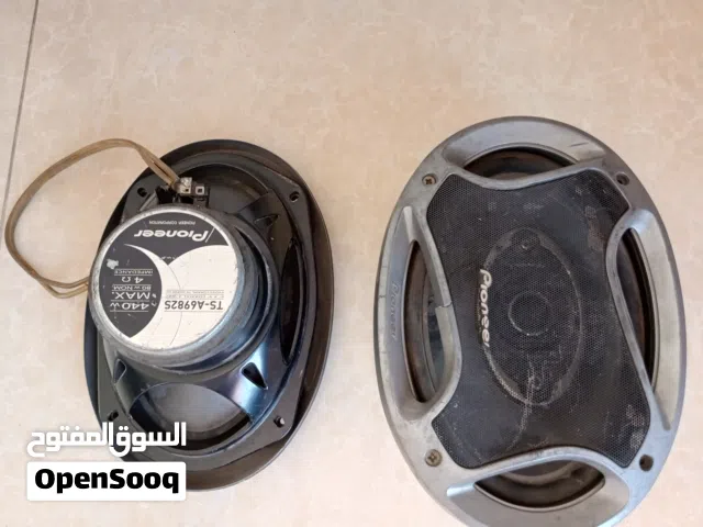 جهاز صوت وأجهزة ترفيه للسيارات مستعملة بحالة جيدة