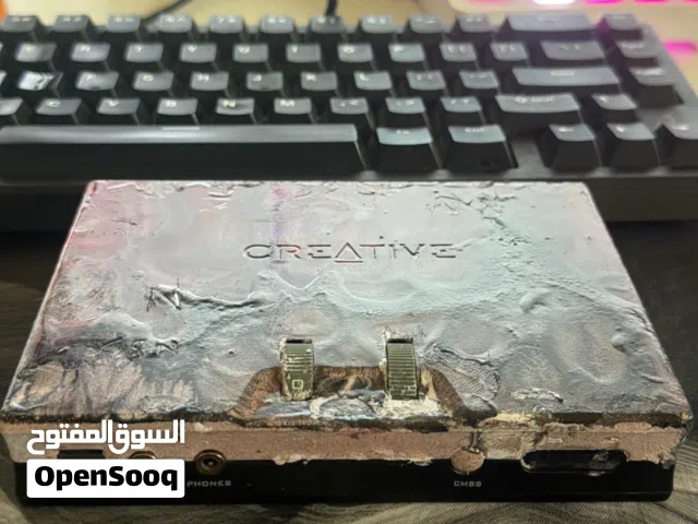 كرت مب مستعمل بس مصبوغ شغال ميه بل ميه ماعاد الفريره مب شغال و الفريره أصلا مب شي أساسي الجاد قابل