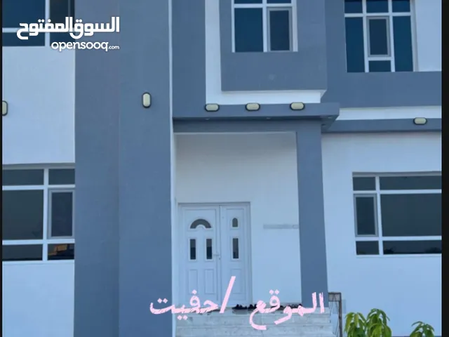 270 m2 4 Bedrooms Townhouse for Sale in Al Batinah Saham