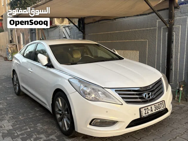 2013 هيونداي ازيرا Standard
