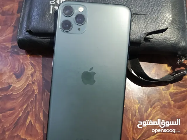 ايفون 11 برو ماكس مستعمل لون زيتوني