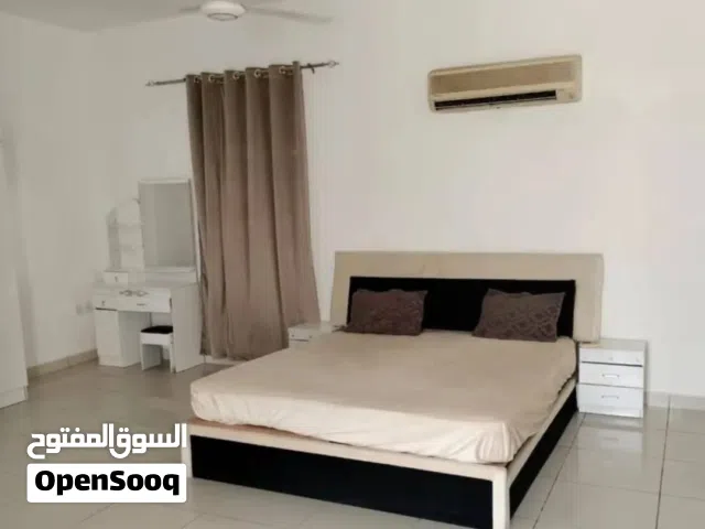 لدينا شقق واستوديوهات مفروش وغير مفروش في اماكن اخرى مجمع القرم العزيبه الغبره الخوير بوشر
