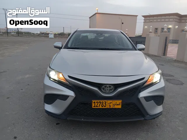 2018 تويوتا كامري SE