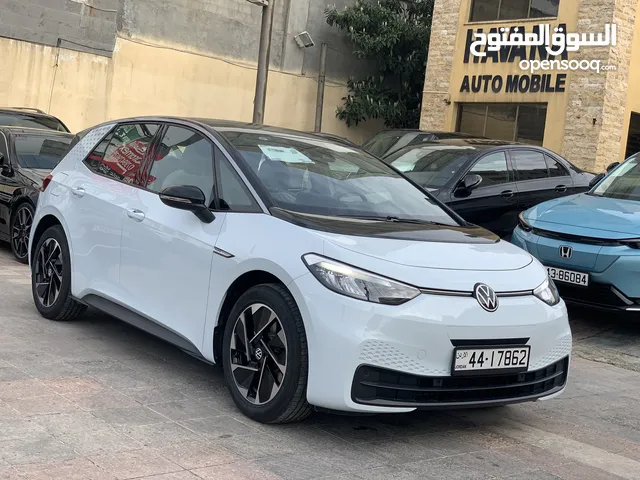 Volkswagen ID 3 2023 in Amman