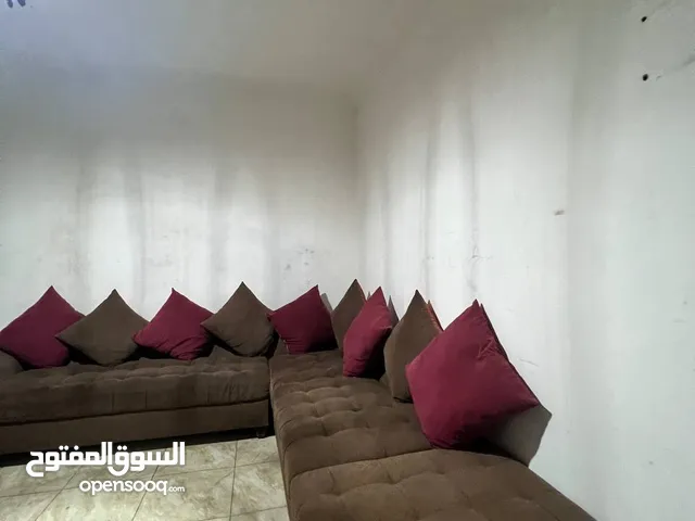 كنب للبيع 80