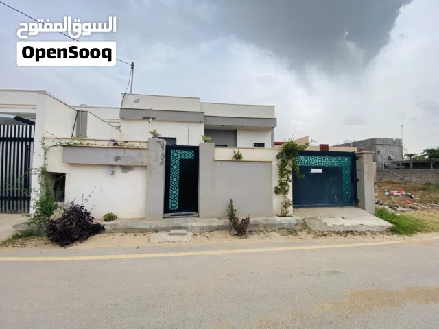 منزل للبيع عين زاره