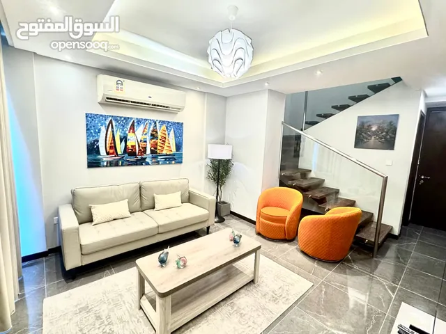 Fully furnished Duplex 2 master room