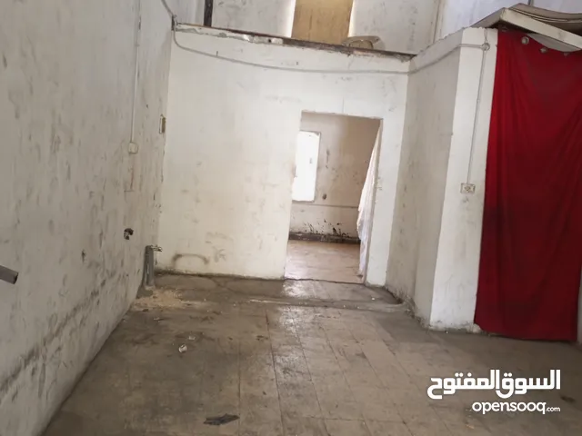 مخازن و معارض بالحزام الدائري