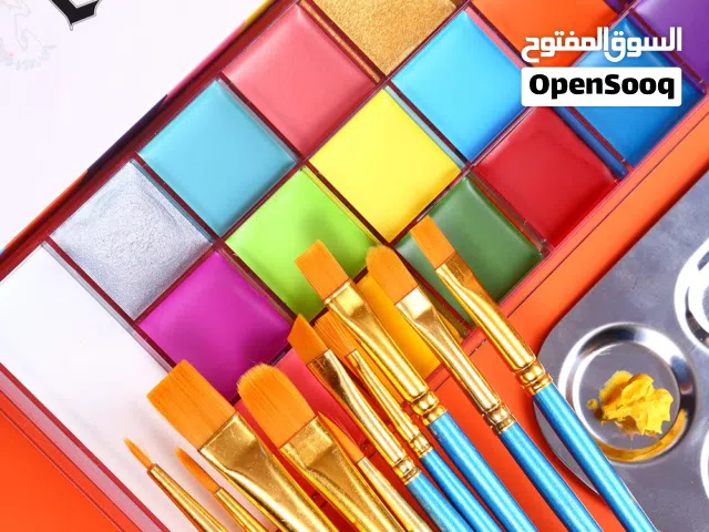 الوان زيتية مقاومة للماء