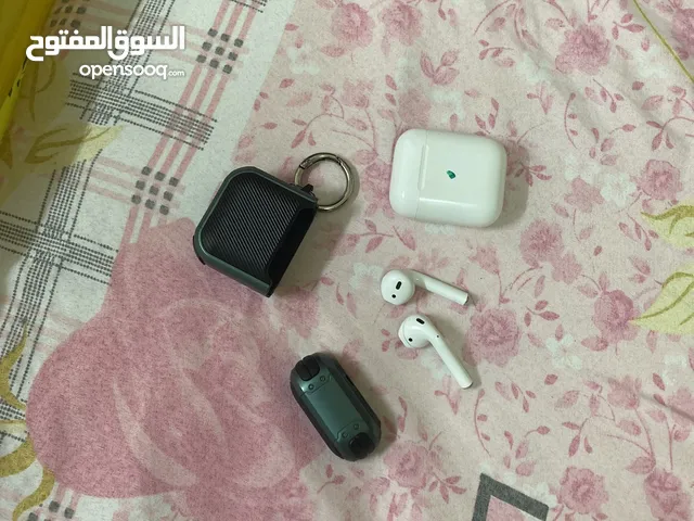 سماعه ايربودز2 اصليه من شركة ابل من شركة ابل العالمية سماعه ابل اصليه من شركة أبل العالمية