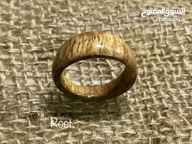مجوهرات خشبية  خاتم دبلة من الخشب الطبيعي اللمميز