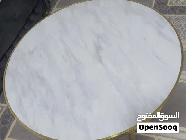 طاولة دائرية