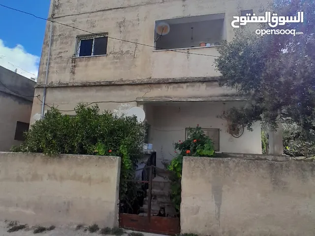 124 m2 4 Bedrooms Townhouse for Sale in Irbid Honaina