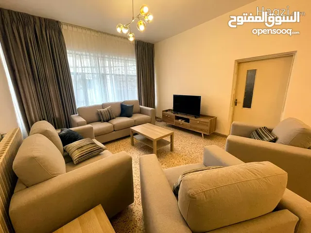 135 m2 3 Bedrooms Apartments for Rent in Amman Jabal Al-Lweibdeh