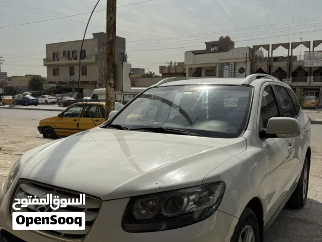 2011 هيونداي سنتافي Standard
