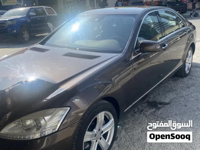 2012 مرسيدس بنز الفئة-S S 300