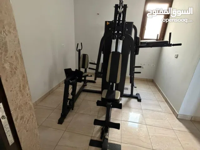 جهاز مالتي جيم (Multi Gym) أو جهاز جيم منزلي متعدد الوظائف