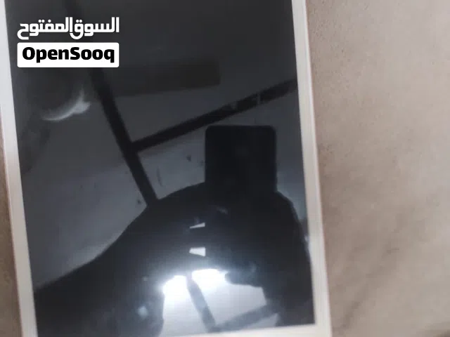 Apple iPad 8 64 GB in Muscat