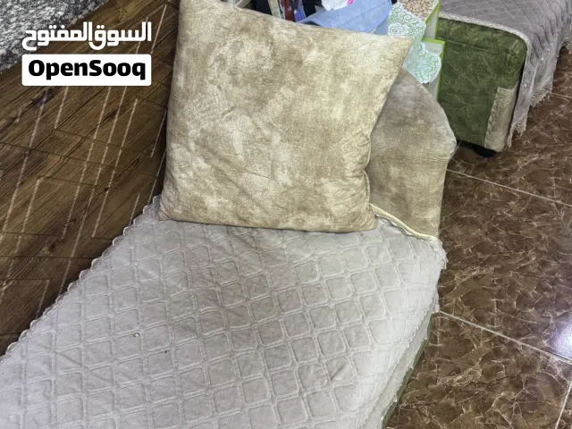 طقم كنب للبيع استعمال سنة تفصيل
