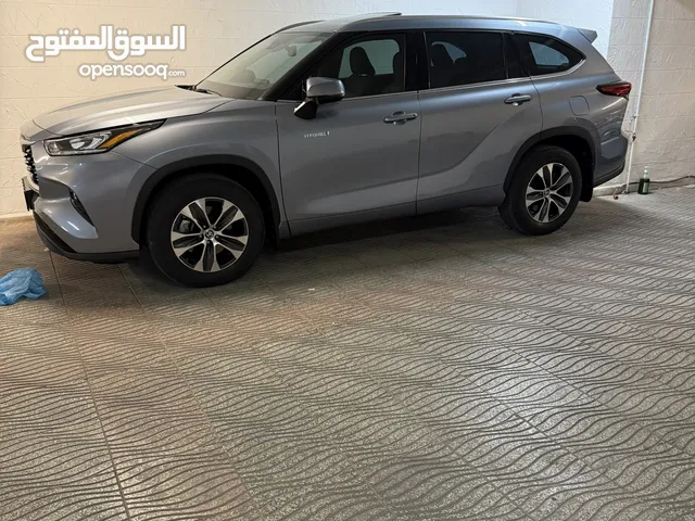 Used Toyota Highlander in Amman