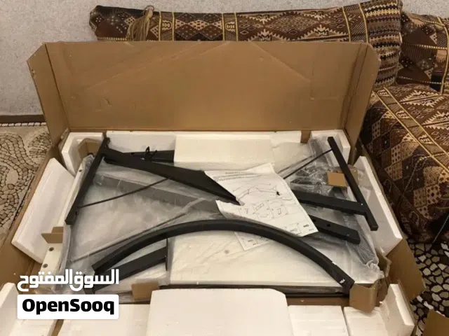 طاولة قيمنق للعمل دراسة ( زاوية L ابيض )